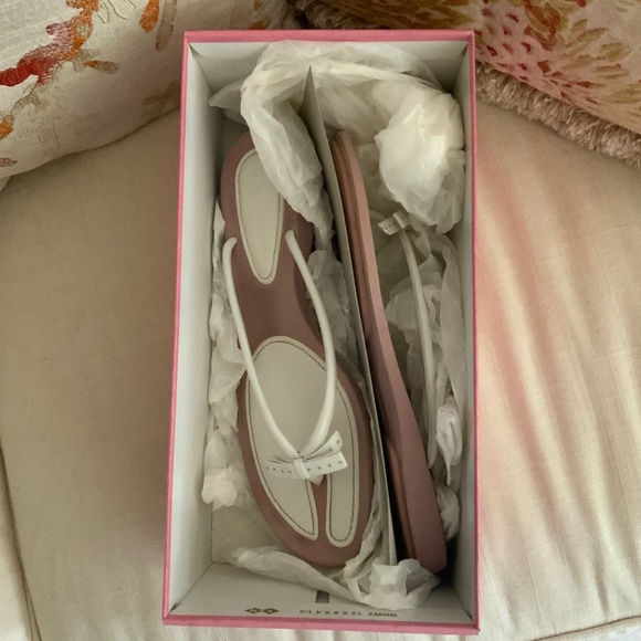 Versatile Feminine Wht/Rose Bikini Sandal ColeHaan - Picture 16 of 16